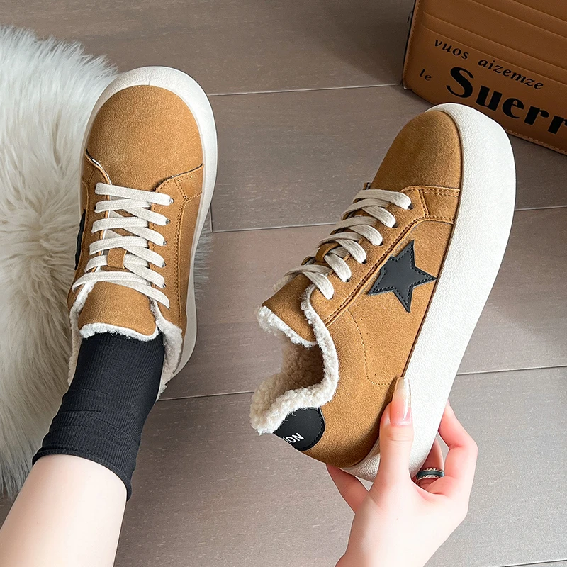 Pine Wood Thick Soled Women New Autumn and Winter Goose Velvet Warm Bread Cotton Shoes for Women Interne Cute Shoes