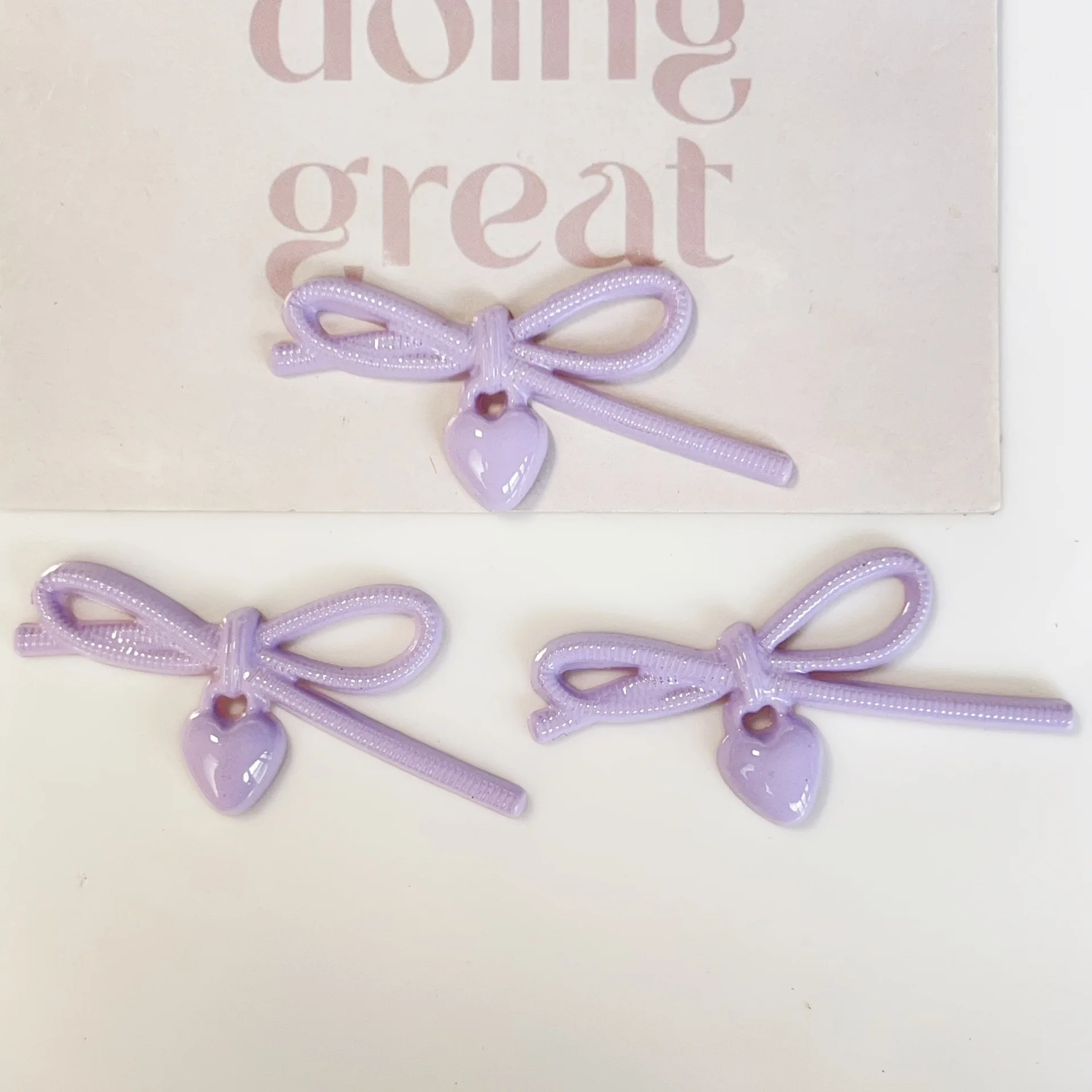 10 pezzi carino fiocco amore cuore ciondola gioielli accessori fai da te resina spazzatura custodia per cellulare scarpe con foro materiale floreale artigianato fai da te