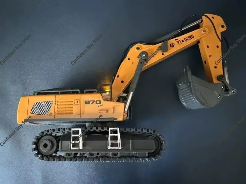Mini Excavator 1/50 970 Electric Excavator Simulation Model With Lighting System Desktop Remote Control Excavator Model Toy
