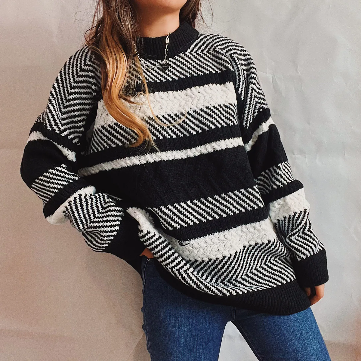 2022 Autumn Winter Irregular Stripped Sweater Loose O-neck Long Sleeve Pullover Women