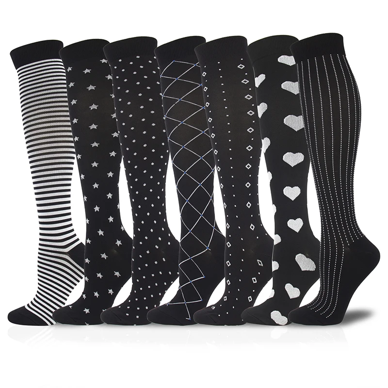 

Unisex Compression Socks Relieve Varicose Veins Diabetes Black Sports Socks Outdoor Natural Hiking Running Basketball Football