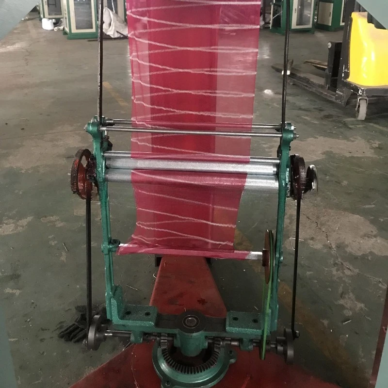 Plastic silk fruit mesh bag machine, knitted mesh bag machine, round wire mesh bag machine