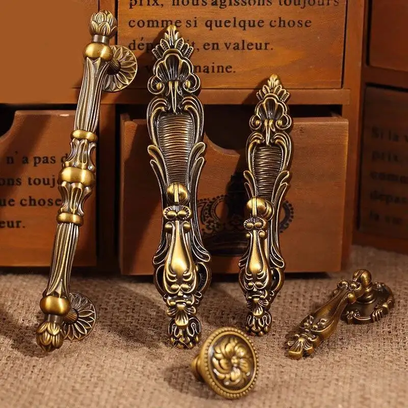 

Coffee Vintage Copper Handle Traditional European Classical Furniture Hardware Drawer Knob 96Mm Wardrobe Kitchen Cabinet Handles