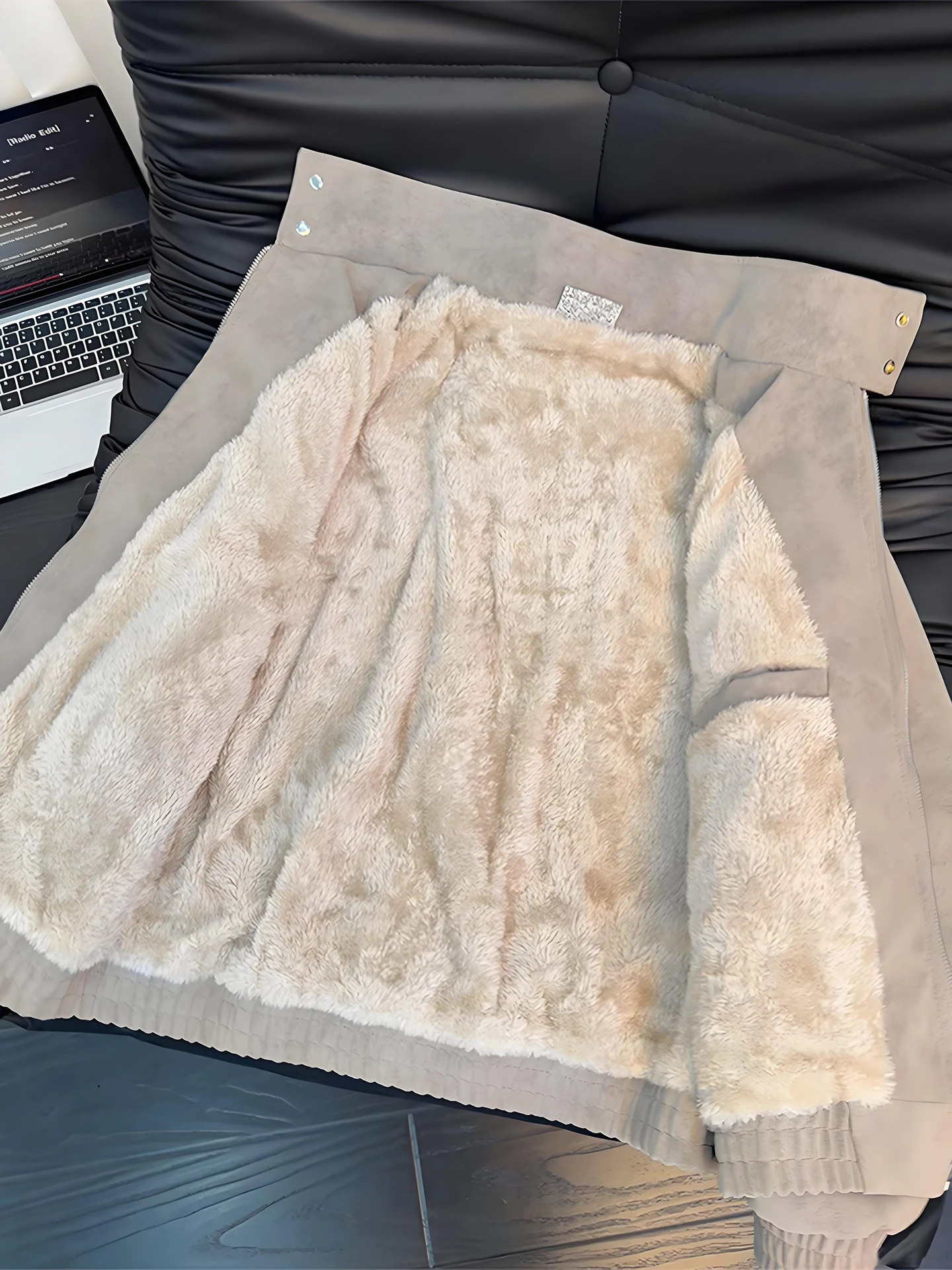 

Мужская зимняя куртка из матовой искусственной кожи (PU) с подкладкой из вельвета, утепленная, для мотоциклистов, в стиле бейсбольной куртки...