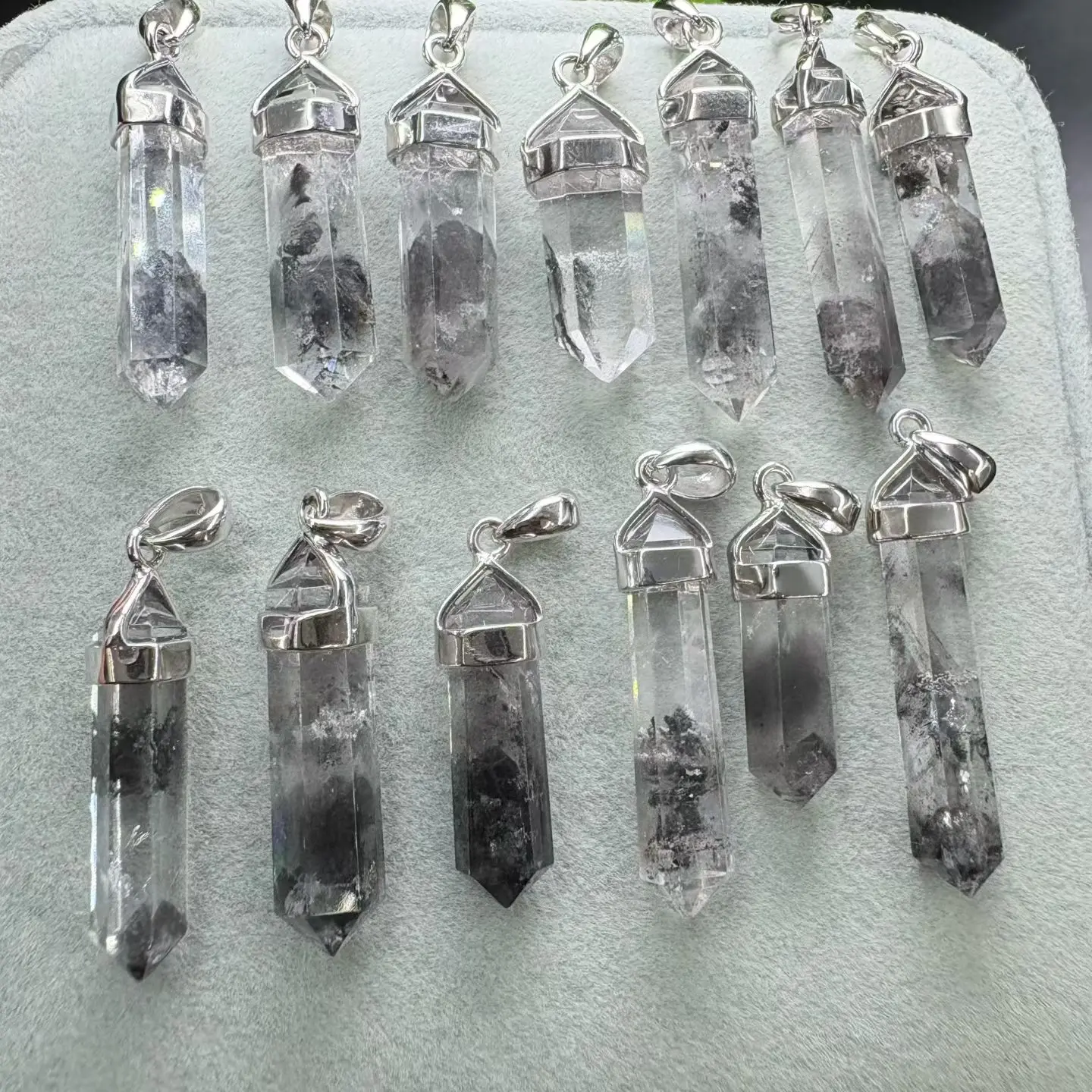 

1 шт., натуральный черный бриллиант Herkimer, кварцевый двухточечный кулон, стерлинговое серебро 925 пробы, Рейки Хелинг, камень, ювелирное изделие, подарок для женщин