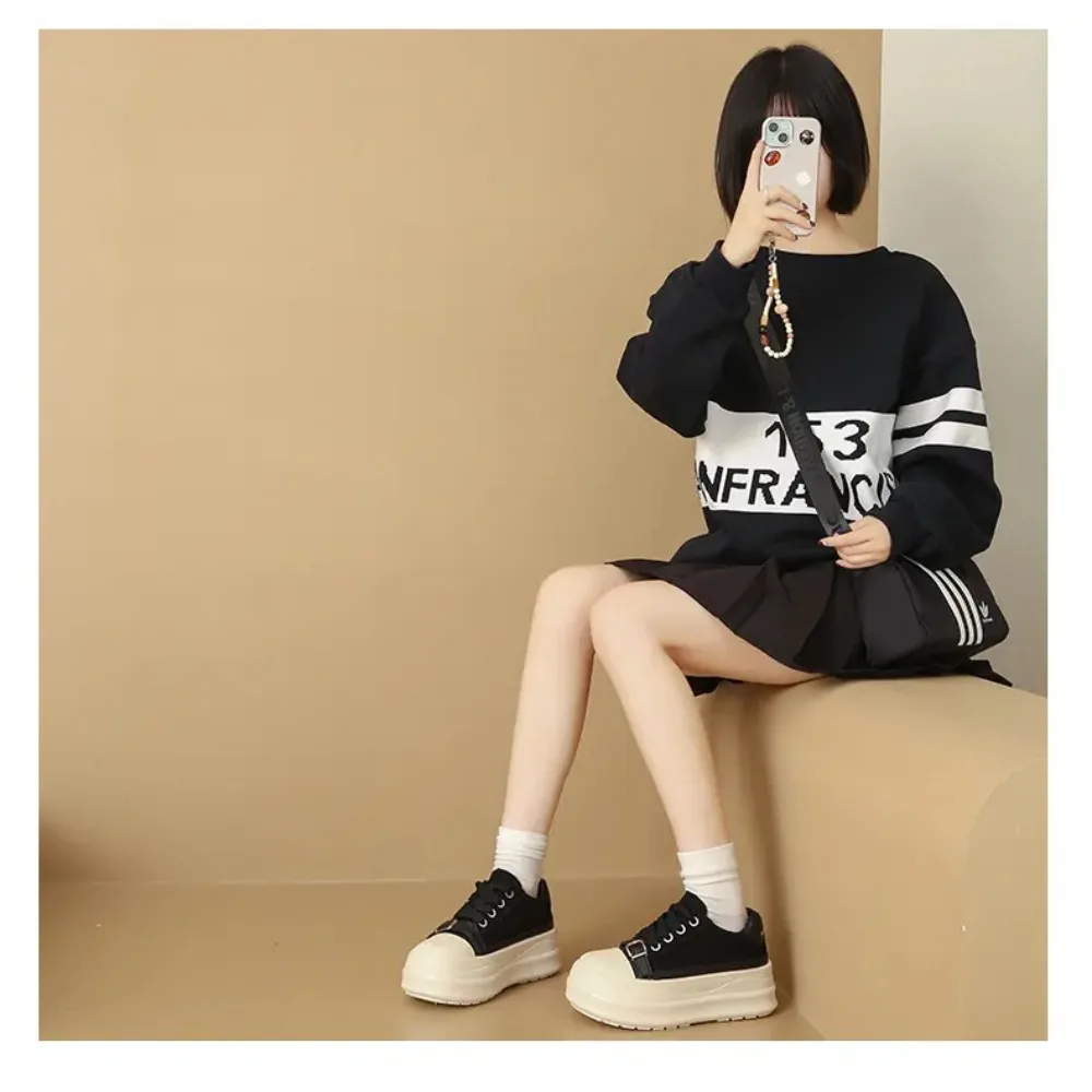 2025 جديد إمرأة منصة أحذية رياضية حذاء قماش شخصية فاخرة الكعوب سكيت الدانتيل يصل موضة عادية في الهواء الطلق أحذية رياضية #2