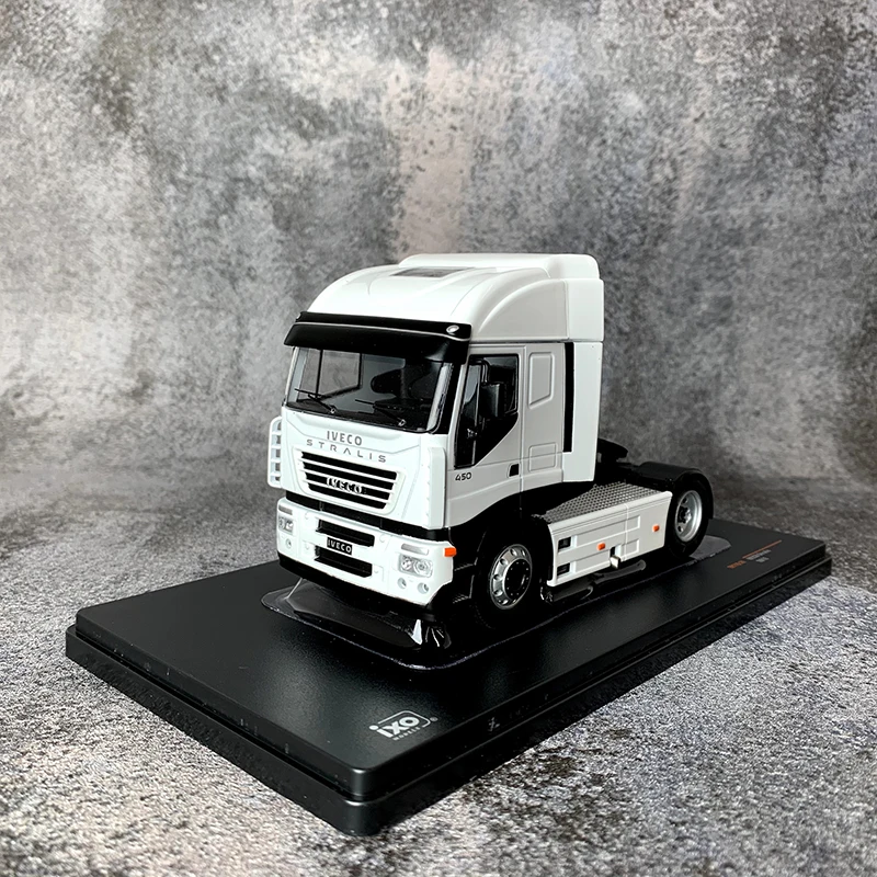 

IXO 1:43 Stralis 2012 Truck Simulation Limited Edition Alloy Metal Static Car Model Toy Gift