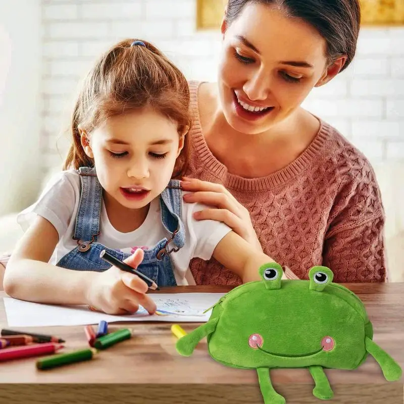 Plush Pencil Case Stationery Crayon Case Creative Stuffed Frog Cosmetic Bag Cartoon Theme Crayon Pouch For Pens Pencils Erasers