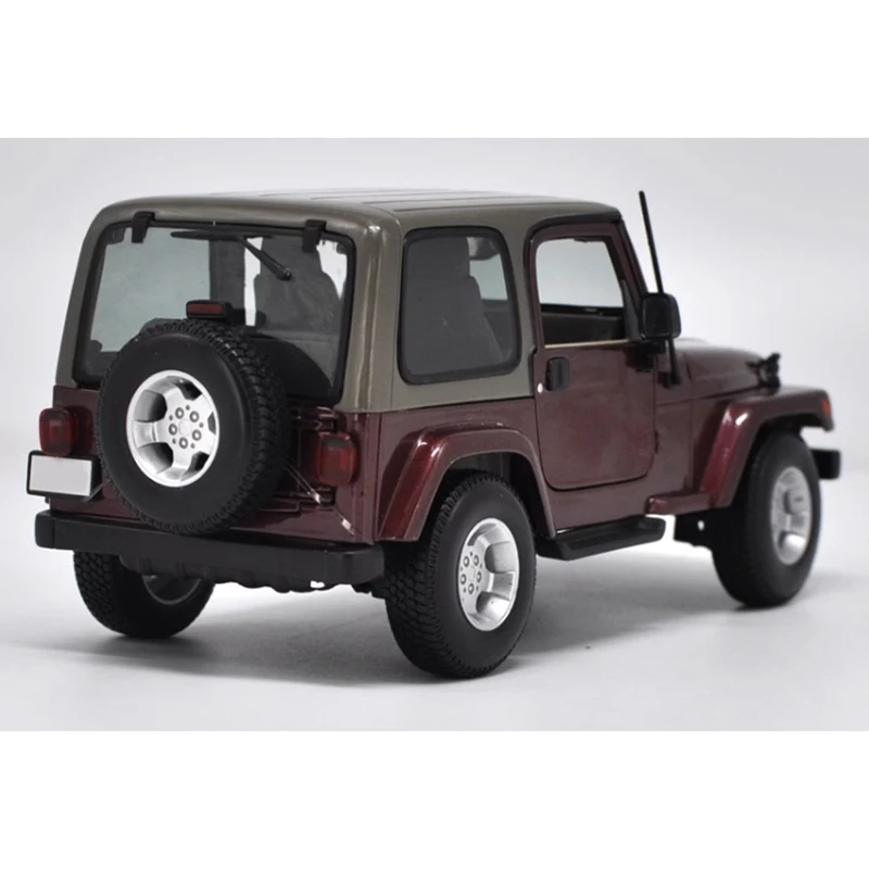 Original Diecast 1:18 Scale Off Road Vehicle Alloy Car Model Finished Product Simulation Toy Collection Gift Display