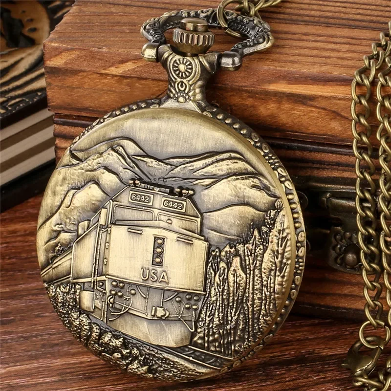 Old Fashion Men's Pocket Watch Engraved USA Railway Train Pattern Retro Quartz Movement Clock Fob Necklace Chain Collectable