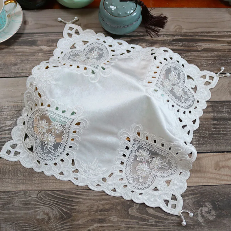 

Europe beads flowers Embroidery table cloth cover wedding party tablecloth kitchen Christmas Table decoration and accessories