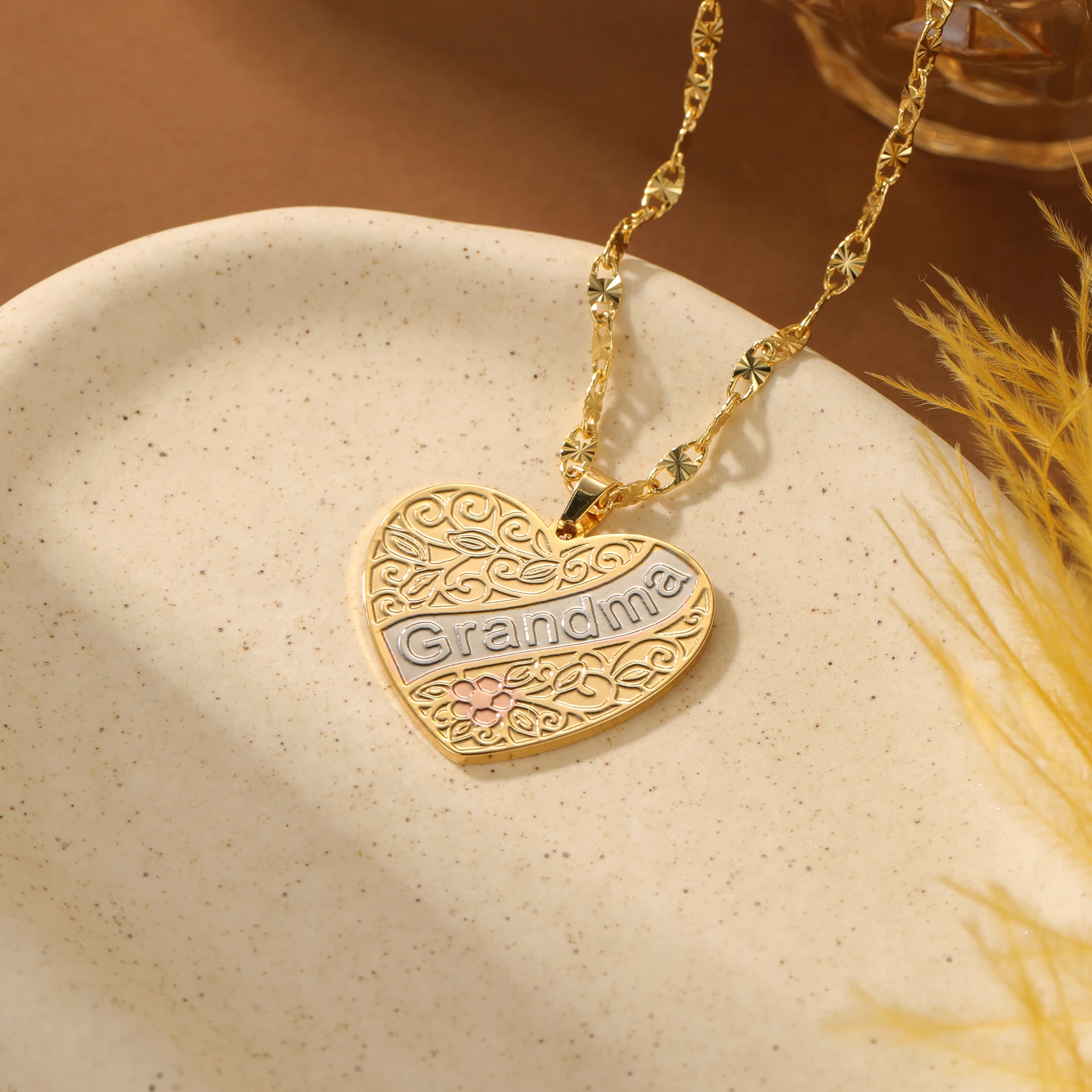 Heart Shaped Pendant Necklace Etched Pattern Multiple Colors Customizable with Your Name 18K Gold Plated Personalized Women Gift