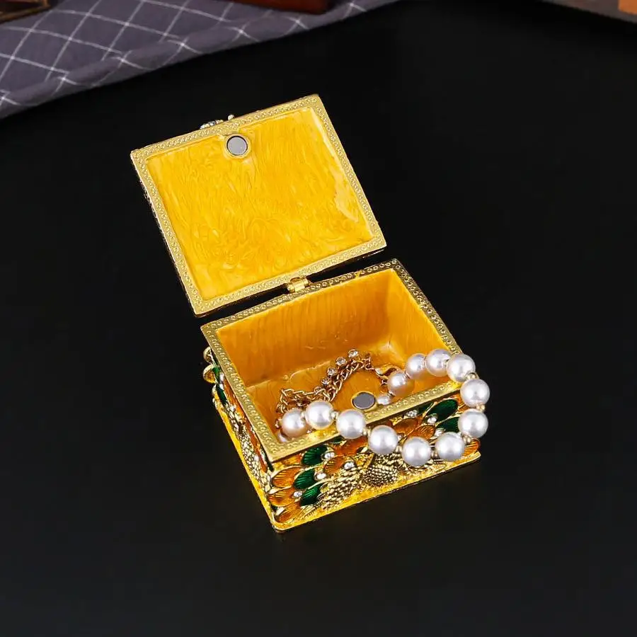 Enamel-colored exquisite multi-colored peacock-shaped jewelry box - wedding ring box, birthday gift, jewelry storage box