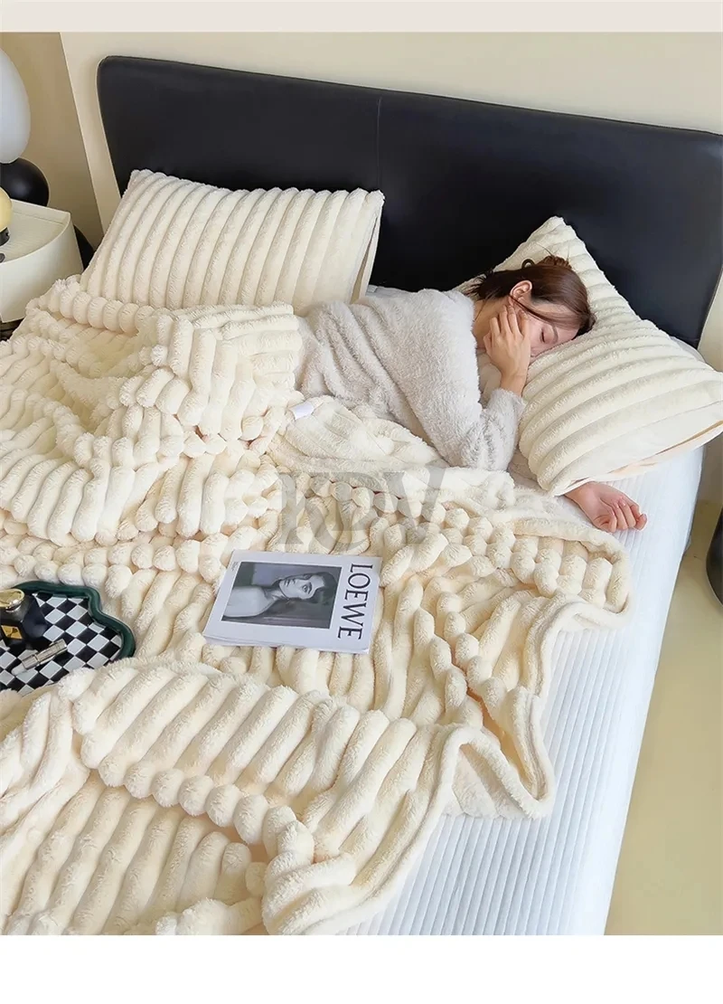 Luxury Soft Faux Rabbit Fur Throw Blanket Fluffy Warm Solid Color Plush Blanket for Sofa Bed Single Double Spring Autumn Plaid