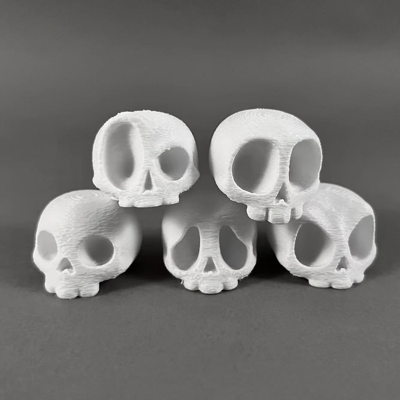5-pack-3D printed facial expression package skull figurine, naughty and lovely design, is a good Halloween ornaments ornament