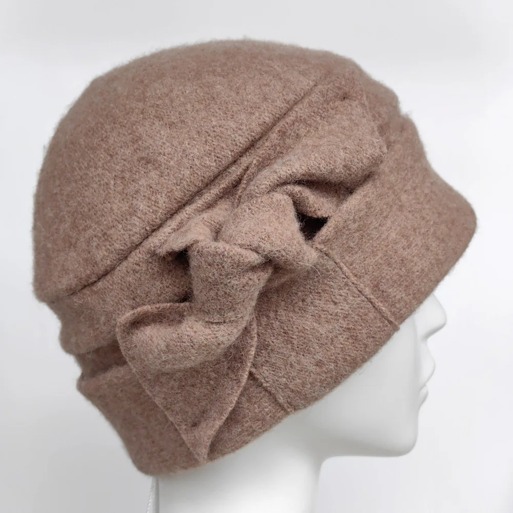 Women 100% Wool Hat Middle-aged Mom Hats Hot Selling Soft Floral Wool Hats for Mom Fedoras Basin Hats