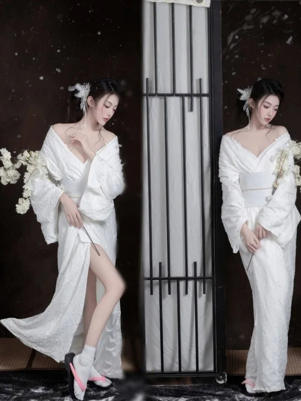 

White Sexy Simplified Kimono Japanese Style Photography Studio Fashion Cherry Blossom Girl Personal Photo Shoot Kimono