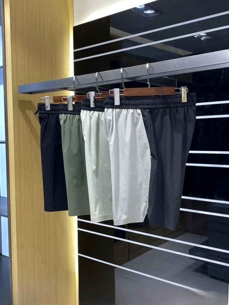 Comfortable Outdoor Men's Shorts Quick Dry Breathable Fashionable Commute Series Color Block Design Lightweight Summer Shorts