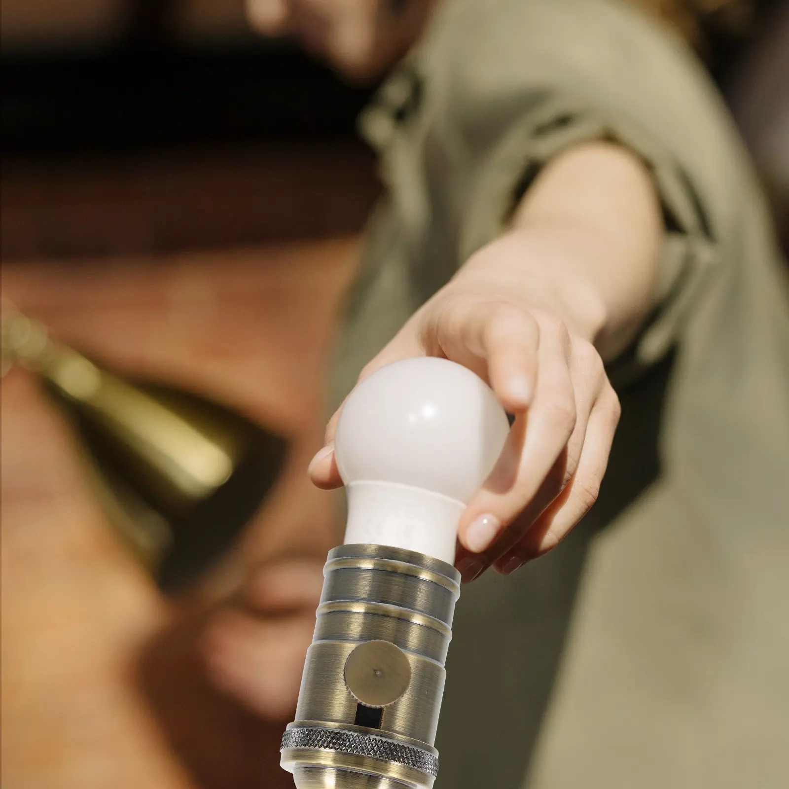 DIY Pendant Lamp Base with Switch Compatible with Ceiling Table Floor Lamps Vintage Metal Light Socket Fixture Part