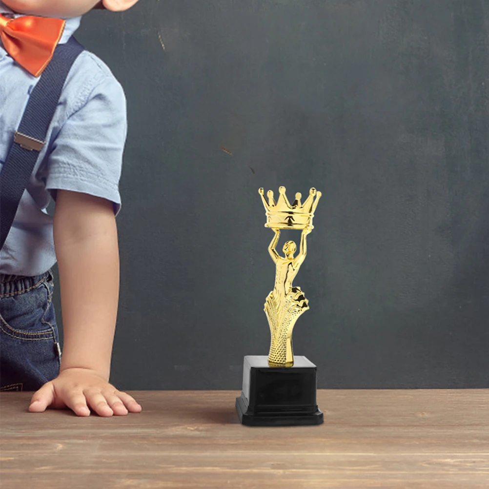 

Delicate Plastic For Kids Compact Award Trophy Classroom School Prizes Chic Sports Trophy Children'S Reward Small Exquisite