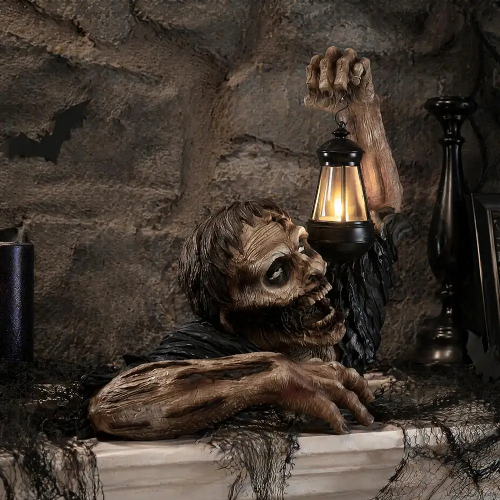 Indoor Tabletop Decor Halloween Zombie Lantern Statue Resin Skeleton Figurine Decor Light-up Ornament for Haunted House Yard