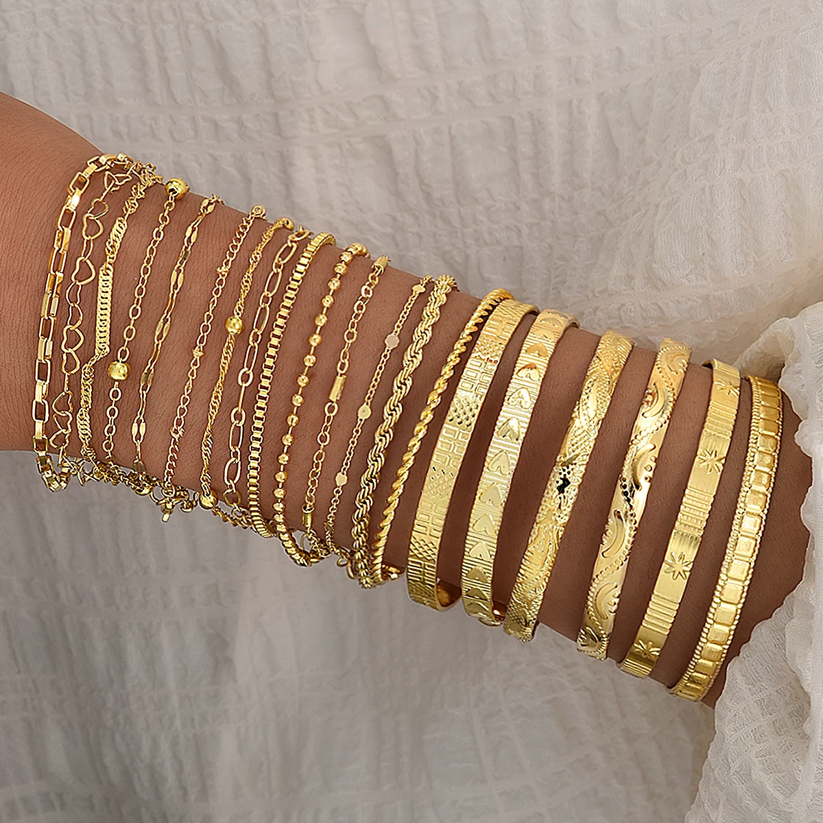 20 Pcs Fashion Gold Color Minimalist Bangle Bracele Set Vintage Boho Snake Bone Chain Bracelets for Women Daily Jewelry Gift New