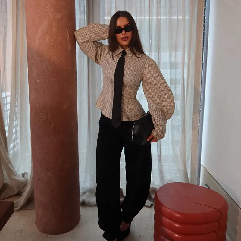 Kragenhemd mit abnehmbarer Krawatte für Damen, elegant, mit umklappbarem Kragen, langen Ärmeln, einreihig, schmale Bluse, schicke Damen-Partykleidung. – Detail 6