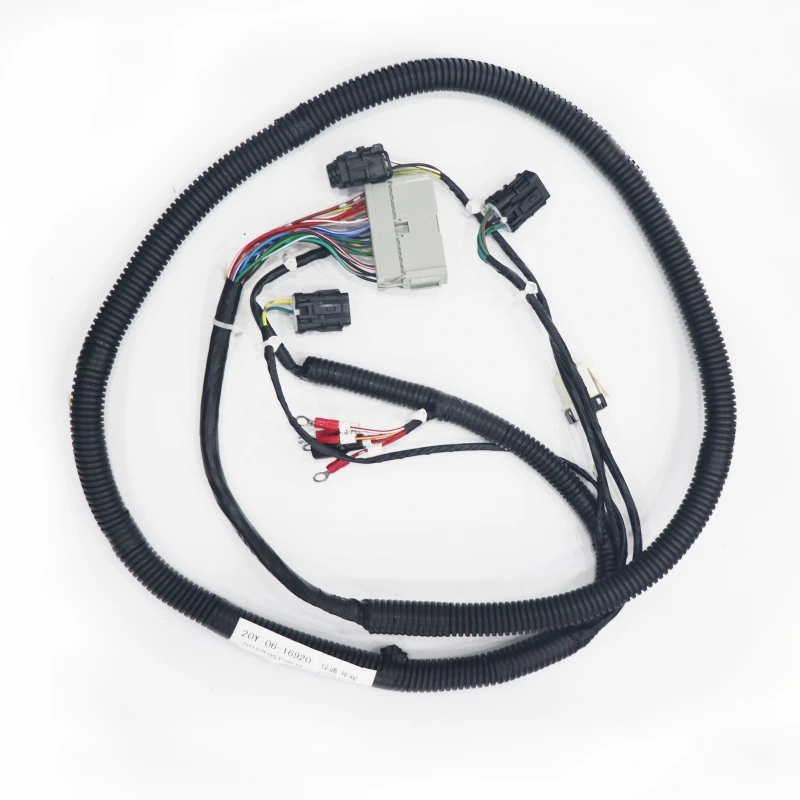 

2026 HOT20Y-06-16920 Проводка кабины, зажигания и стартера для экскаваторов Komatsu PC200-8MO, PC240-8MO (б/у)