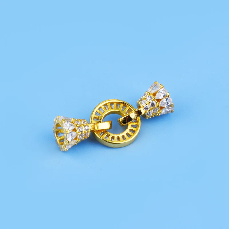 925 pure silver luxury handcrafted bracelet with diamond pendant and handcrafted connecting clasp - view 4
