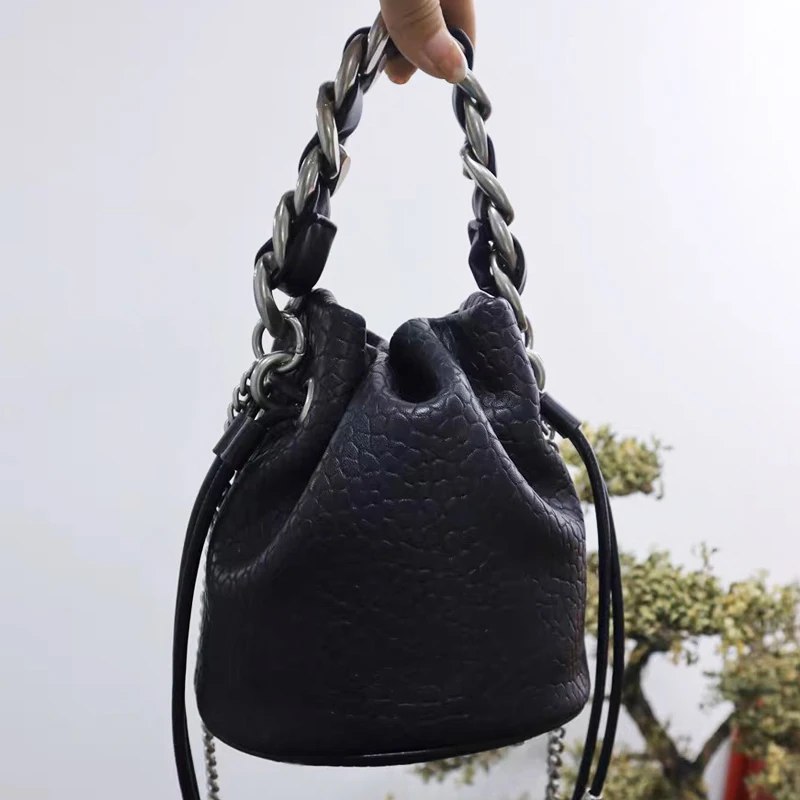 Casual Mini Bucket Bags For Women Handbags And Purse Luxury Designer 2023 New In PU Lychee Thick Chain Handle Shoulder Messenger