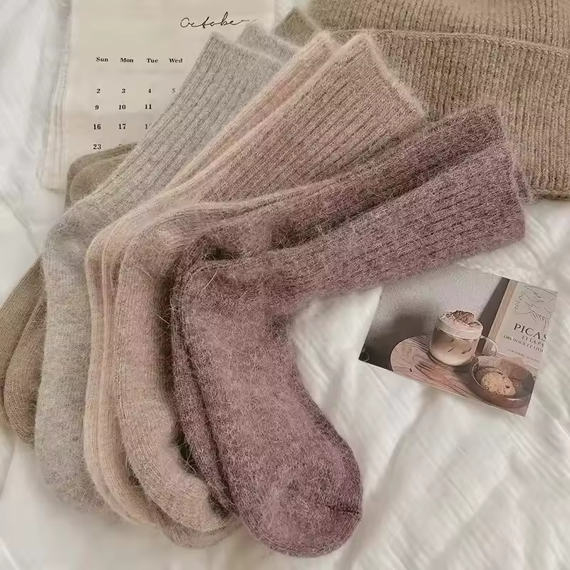 Winter Thick Warm Women's Cashmere Wool Socks Japanese Harajuku Style Solid Color Long Thermal Fashion Sox for Ladies - Image 3
