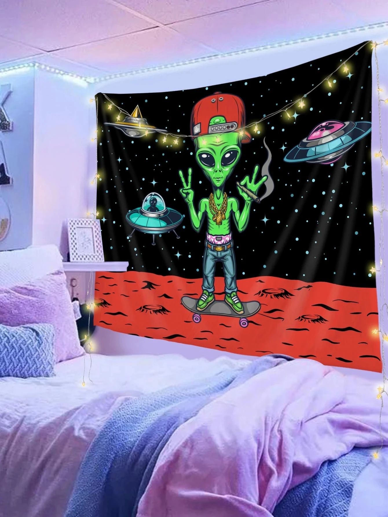 1pc Alien Printed Large Wall Tapestry Art Science Fiction Room Home Decor Wall Art Tapestry Hippie Bohemian Aesthetic Room Decor