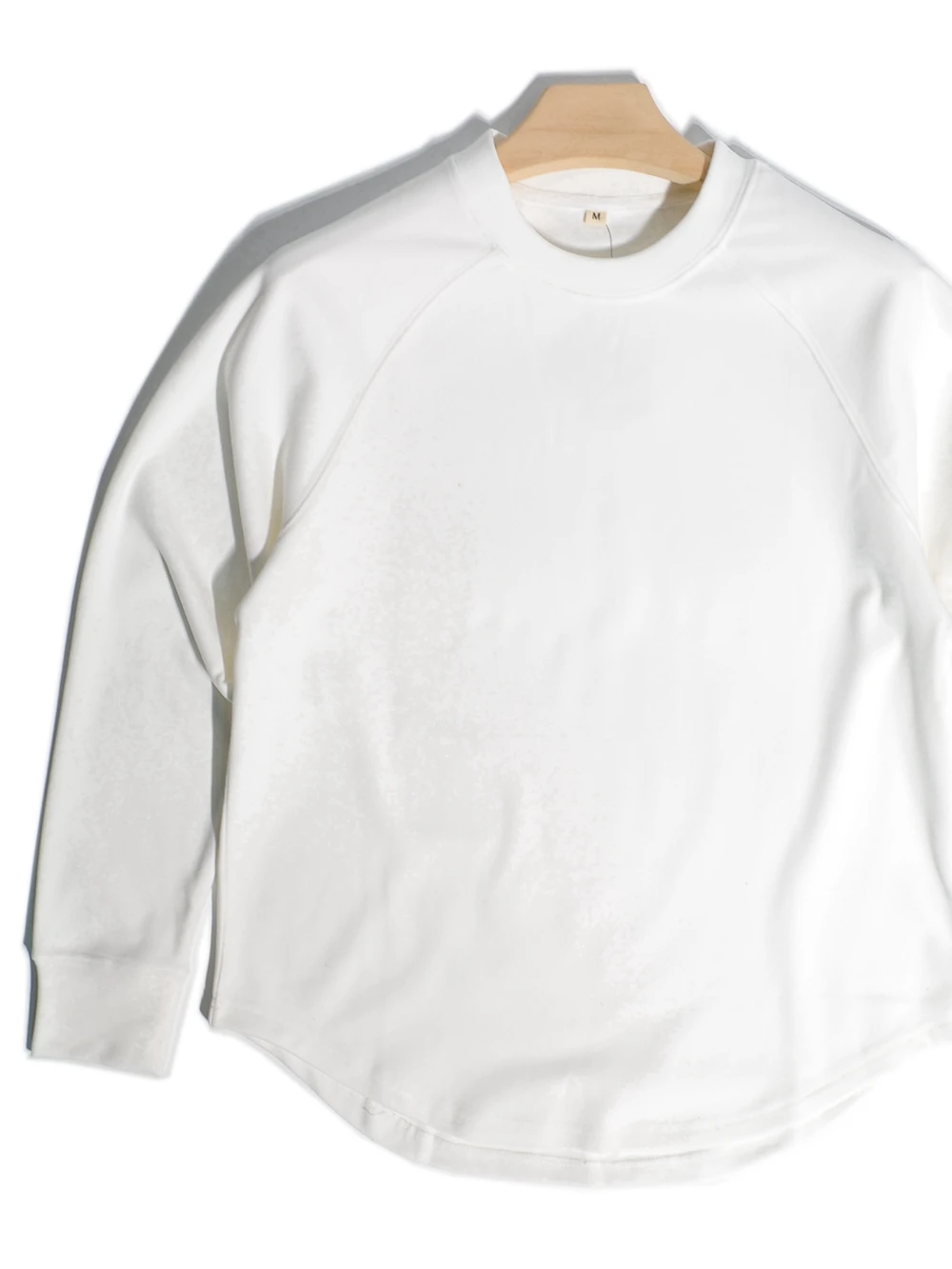 

American Retro Double-sided Fce Warm Long Sve Loose Men's T-irt Casual oulder Insert Design round Ne Sweatirt