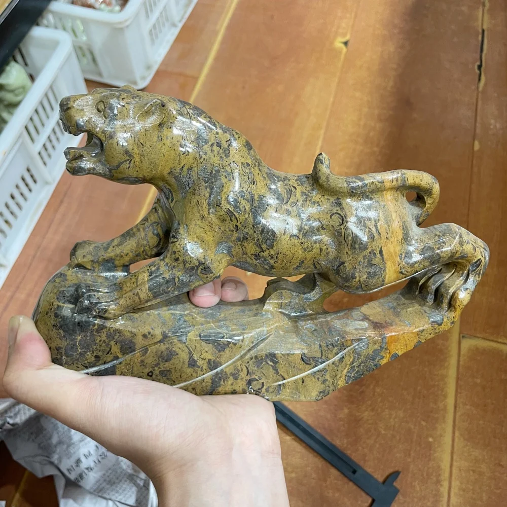 Natural Mountain Yellow Flower Jasper Leopard Carving Animal Sculpture Home Office Desktop Decor Wealth Ornament Gift