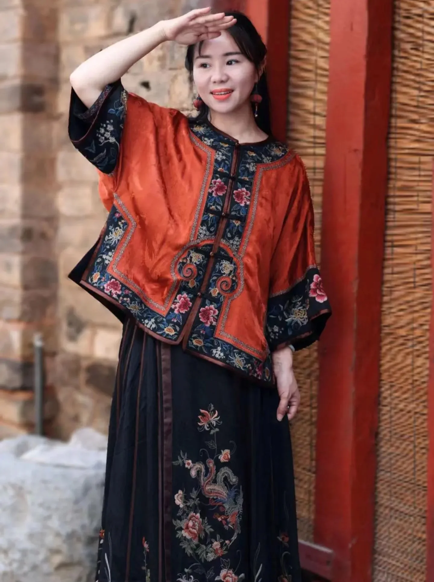 Luxury women clothes customized National style embroidery rayon loose Short coat Vintage orange cotton linen clothes outer