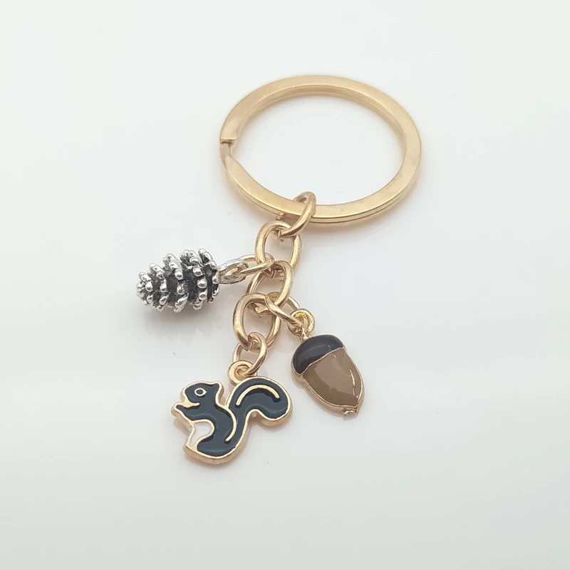 Новинка-кольцо-для-ключей-в-виде-белки-и-сосны-для-женщин-и-мужчин-аксессуары-для-сумок-подвесное-автомобильное-кольцо