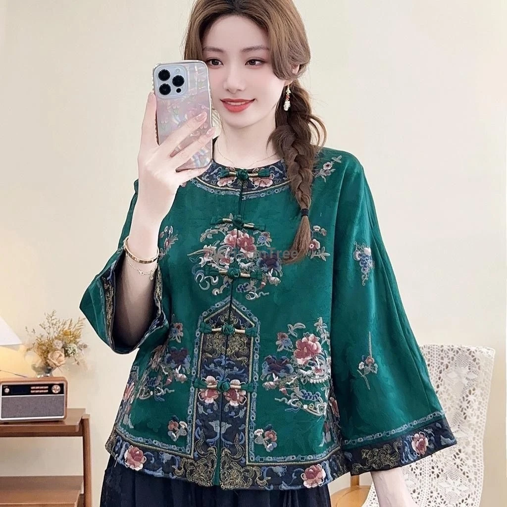 Chinese style Shirt Embroidered Tang suit coat women Retro Loose Cotton Linen Ethnic Style casual daily traditional hanfu coat