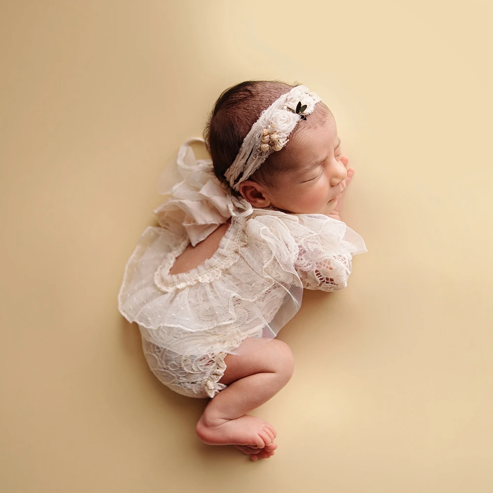 女の赤ちゃん新生児白いレースフリルチュチュロンパース写真撮影小道具幼児写真撮影衣装新生児小道具