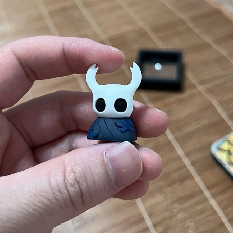 Il cavaliere cavo Keycap Eye Light Personalità trasparente Tastiera in resina Gioco Asse trasversale Corpo Personalizzato Keycap Esc Attacco