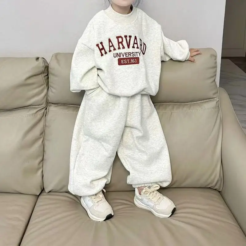 Kinderkleidung Mode Einfaches Buchstaben-Print-Set 2026 Herbst Neu Jungen und Mädchen Locker Lässig Verdickter Hoodie Zweiteiler – Detail 7