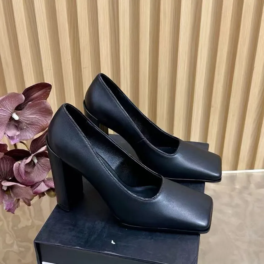 

2026 Winter New Genuine Leather Women's Shoes Style Coarse Heel Round Head Single Shoes Work Shoes High Heels