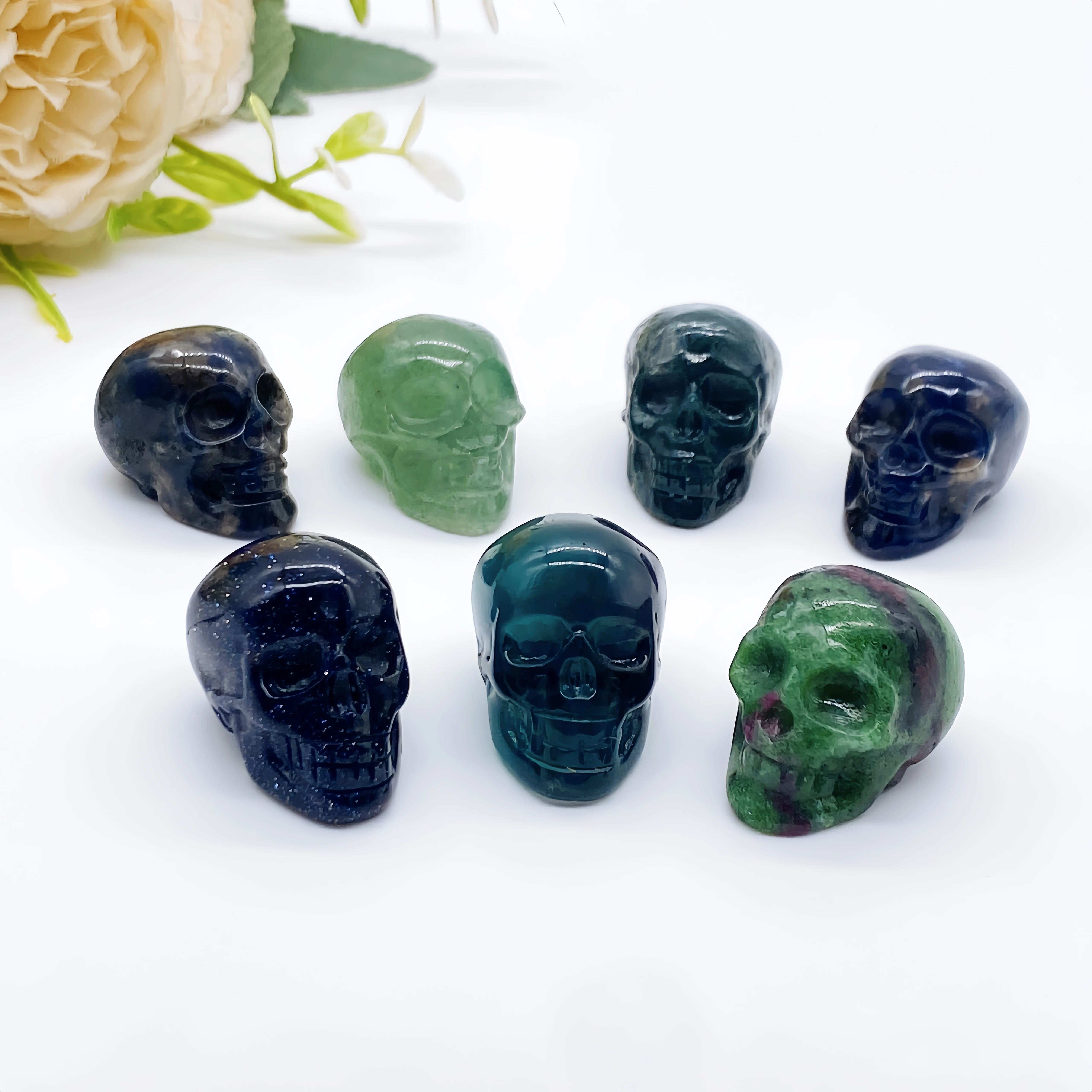 30mm Natural Crystal Mini Skull Head Statue Quartz Stone Cranium Witchcraft Figurine Hand Carved Home Decor Halloween Gift