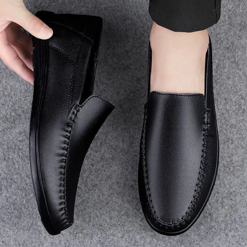 

Black Cowhide Round Toe Breathable Leather Shoes for Men Fashion 2025 Classic Original Low Price Slip-on Man Casual Shoe on Sale