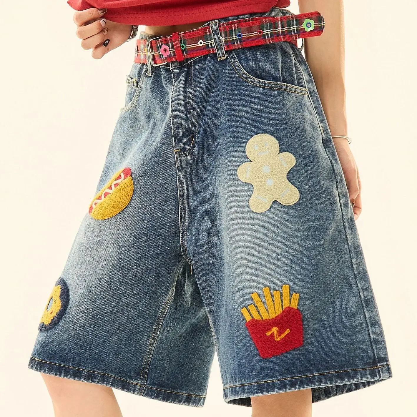 2026 summer new wide-leg straight five-point pants American retro burger fries towel embroidered denim shorts