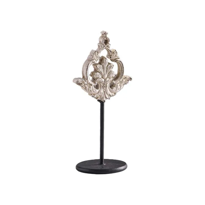 Photo studio vintage decoration ornaments, American antique photography, posing props, restaurant table decorations, crafts