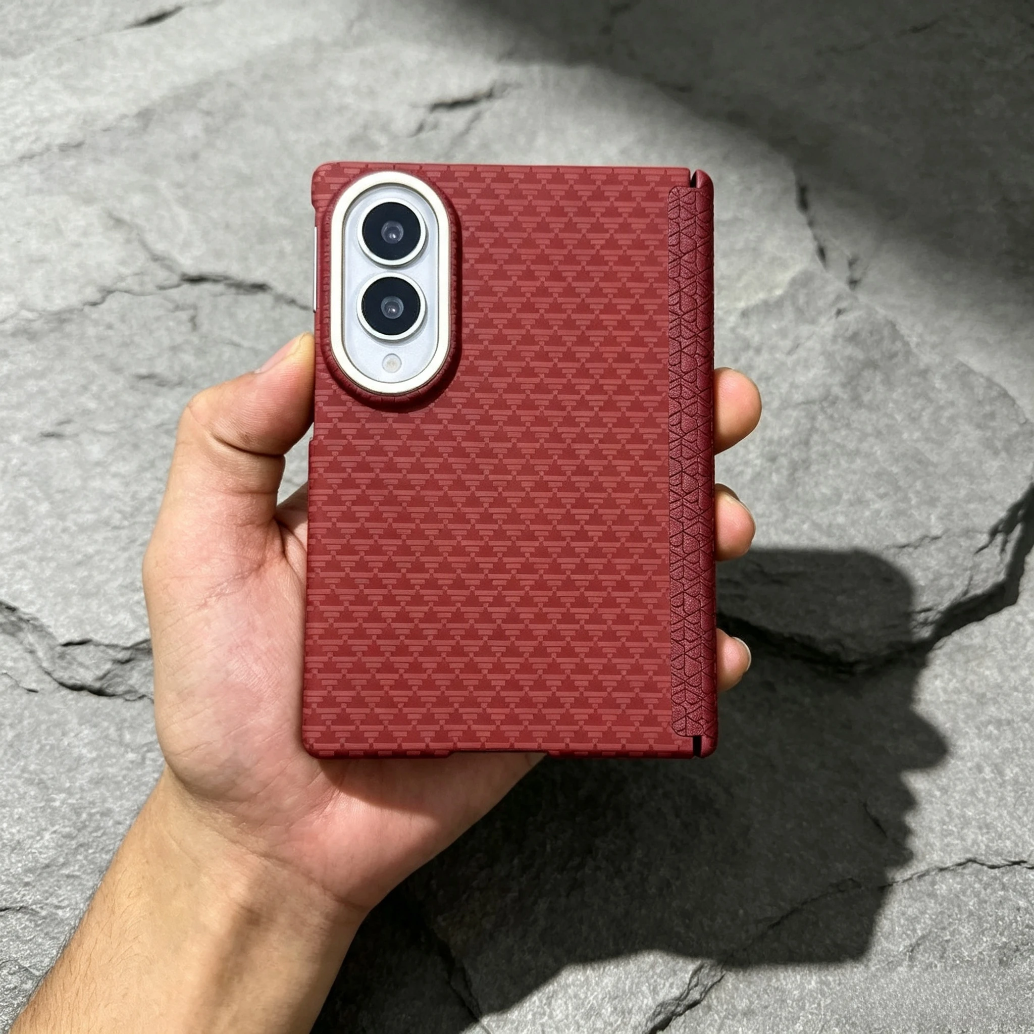Premium Sle 600D Carbon Fiber Pattern PC Case for Samsung Galaxy Z Fold 8 for Magsafe Alloy Lens Shockproof Hinge Protect Cover - view 6