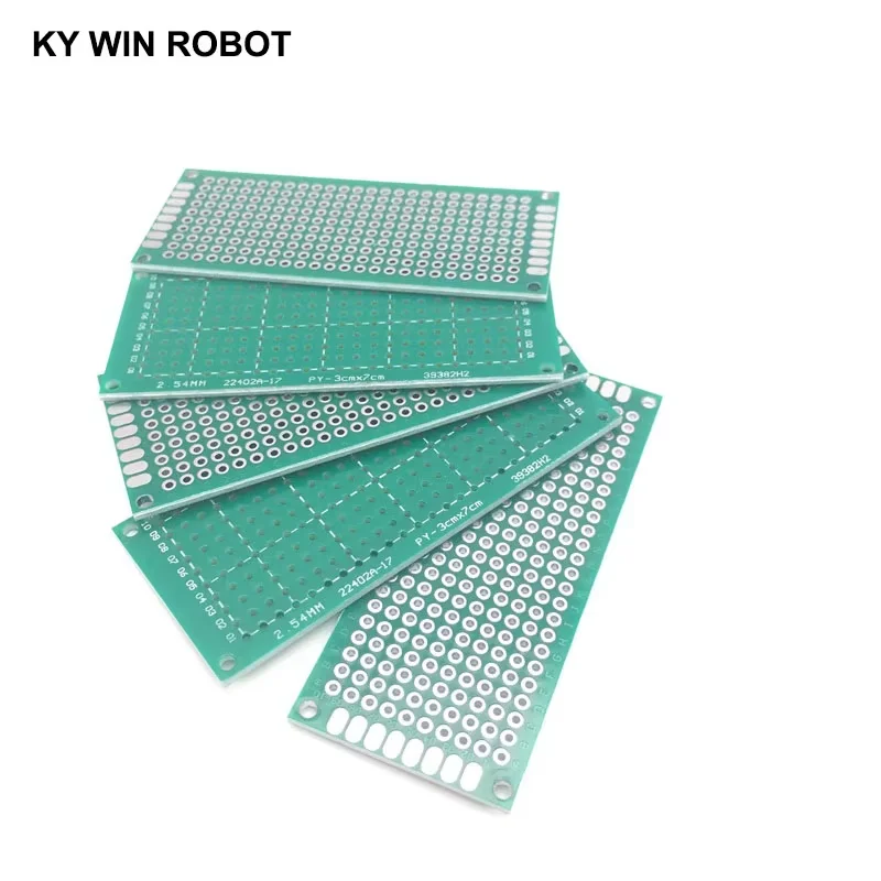 لوحة دوائر مطبوعة اردوينو 3x7 سم - close-up view