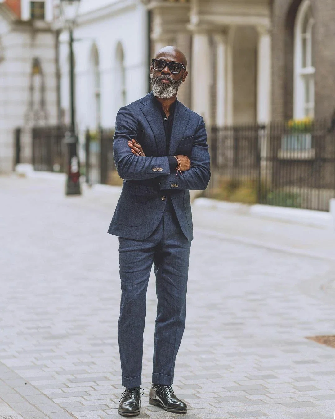Classic Navy Blue Textured Men's 2 Piece Suit with Single Breasted Blazer and Trousers Casual Business Suit Custom Made M264697