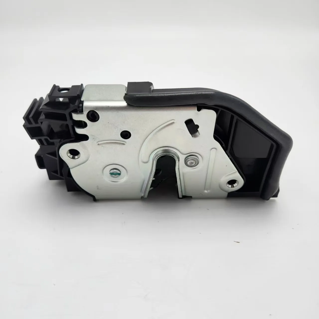Oe:51217229455 51217229461 Is Suitable for Bmw 2016-05 Front Left Door Lock Left Front Door Lock
