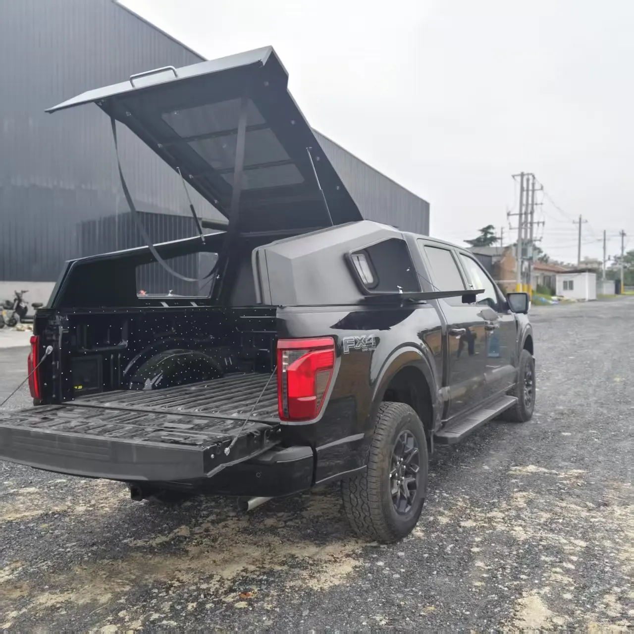 Hardtop Truck Cap for RAM 1500 2019-2024 5.7ft Bed, Aluminum Camper Shell with Roof Rack
